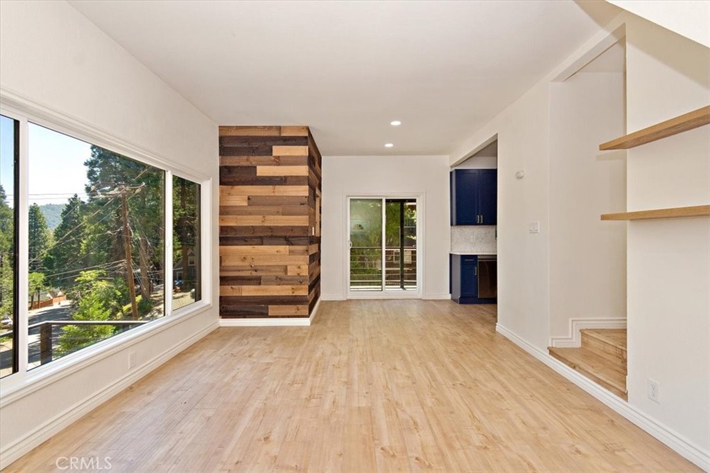 23913 Bowl Road Property Photo 9