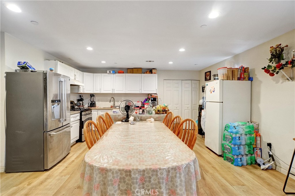 1467 W Olive Property Photo 11
