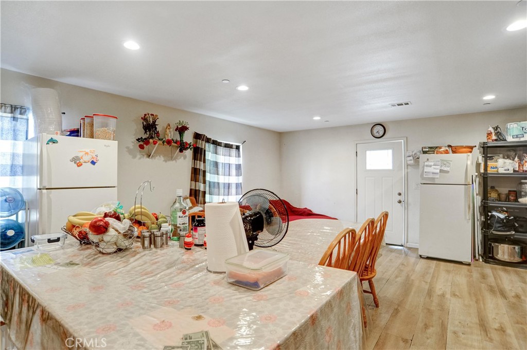 1467 W Olive Property Photo 15