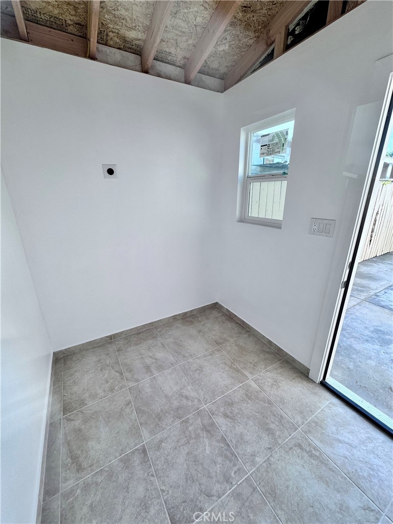 243 N Meridian 194 Property Photo 25