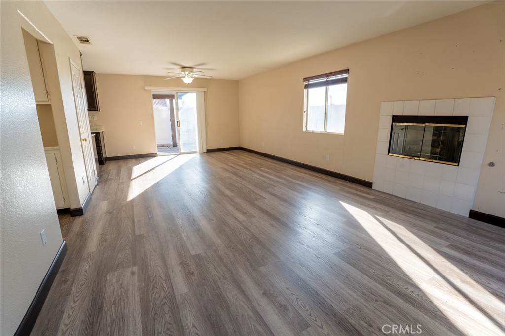 745 Cardinal Street Property Photo 5