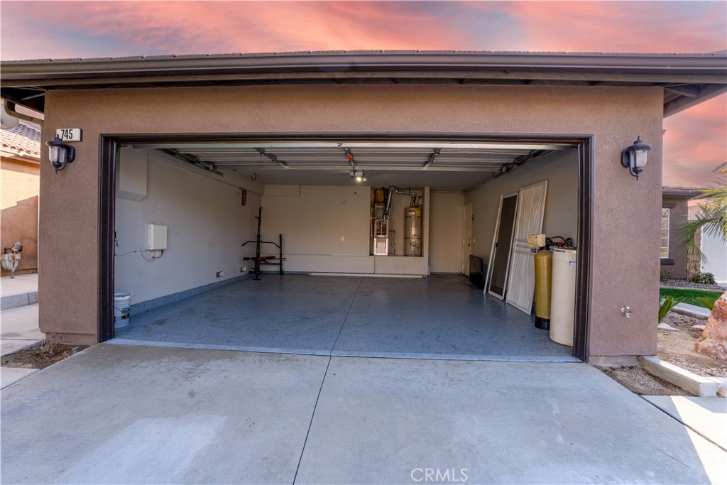 745 Cardinal Street Property Photo 29