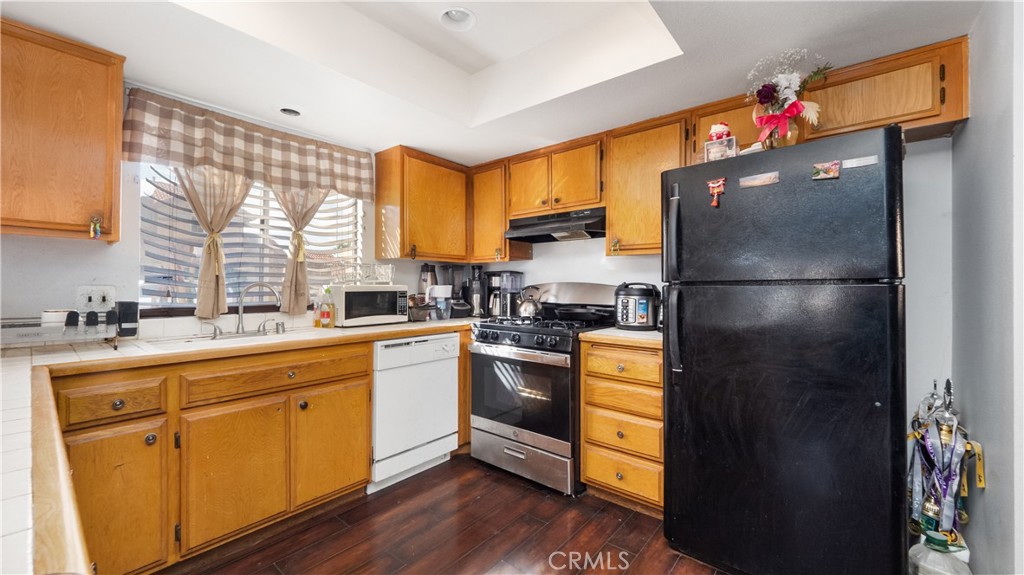 365 E Vodden Street Property Photo 13