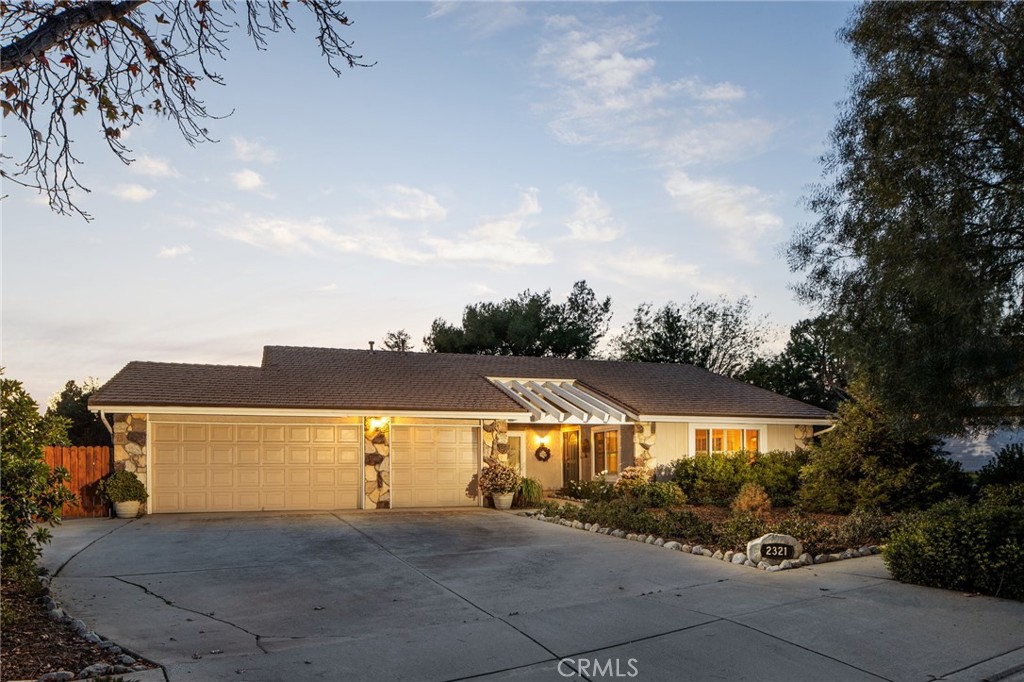 2321 Weatherford Court Property Photo