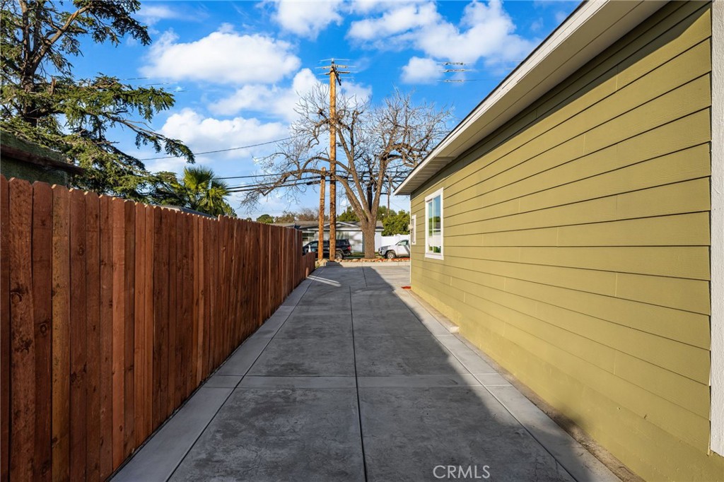 7785 Vineyard Avenue Property Photo 27