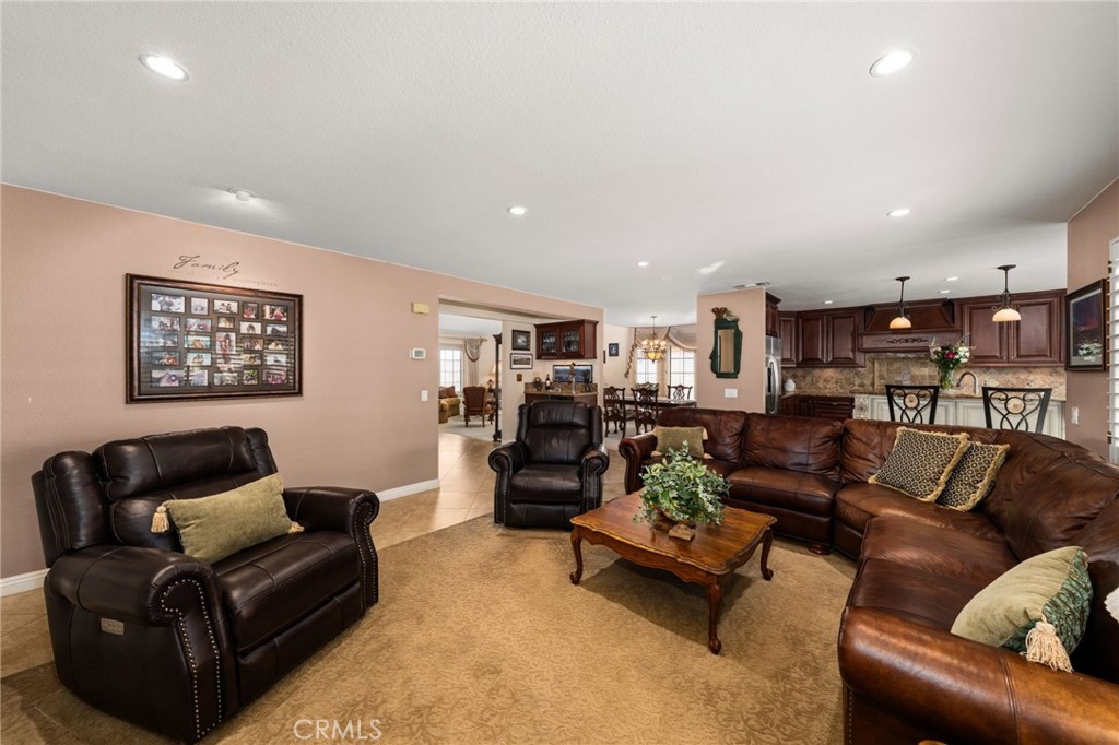 11020 Seven Pines Drive Property Photo 13