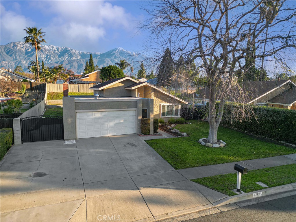 8762 Candlewood Street Property Photo 1