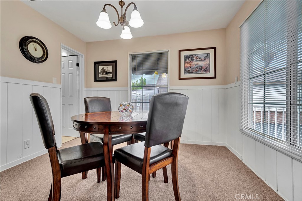 209 E I Street Property Photo 57