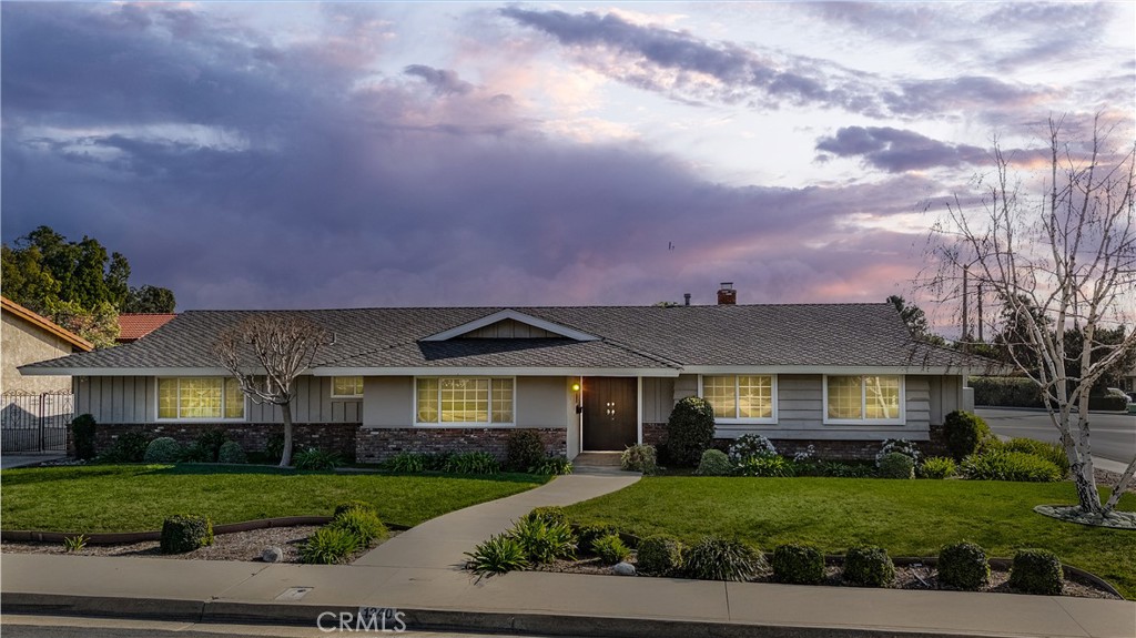 1340 Pebble Springs Lane Property Photo