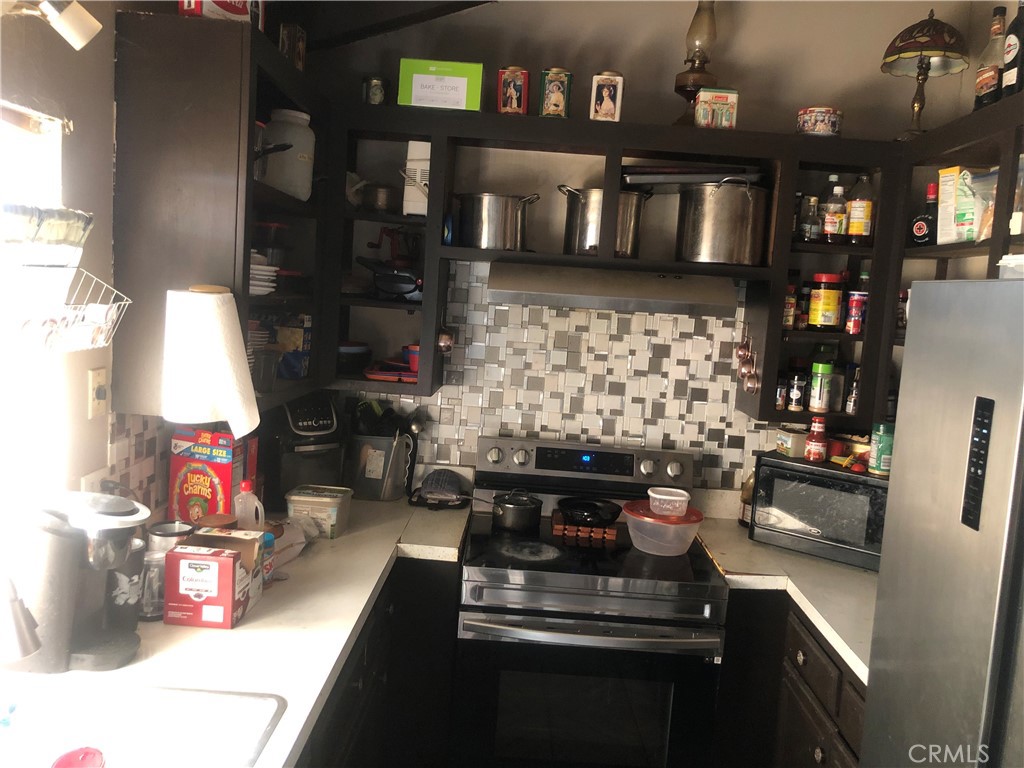 8436 Walpole Avenue Property Photo 14