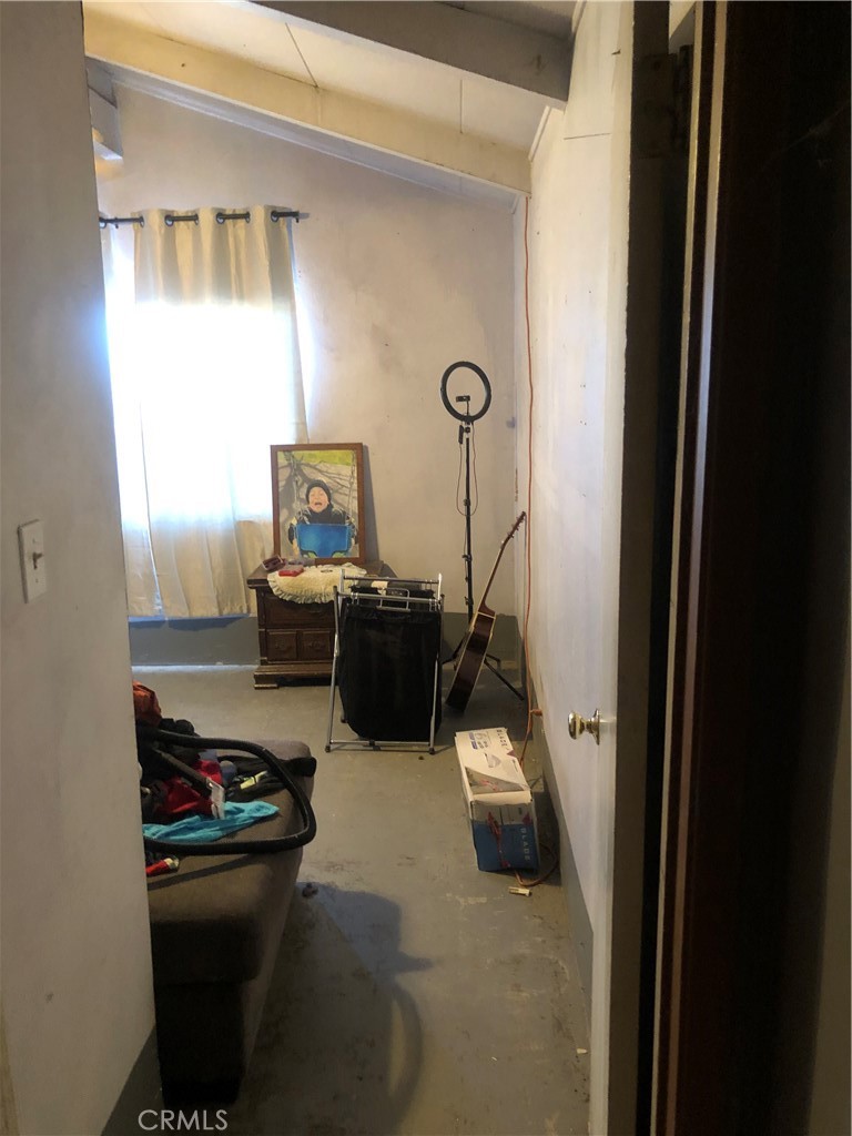 8436 Walpole Avenue Property Photo 20