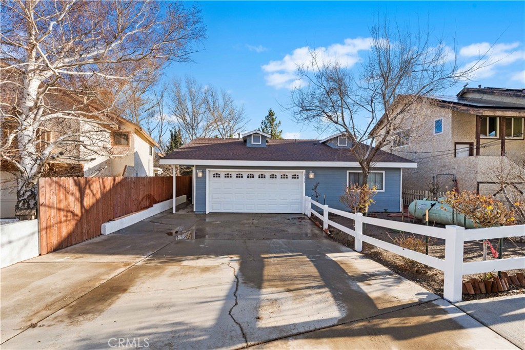 14334 Alderwood Rd Property Photo