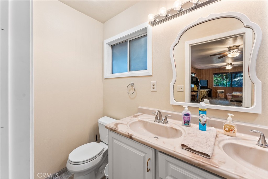 24370 Bernard Drive Property Photo 25