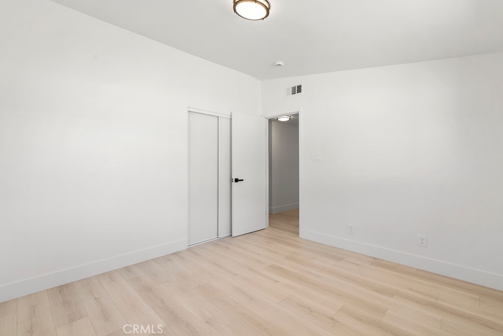 800 N Vista Avenue Property Photo 29