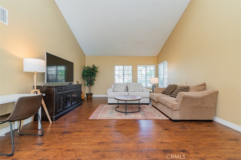 10161 Woodridge Drive Property Photo 19