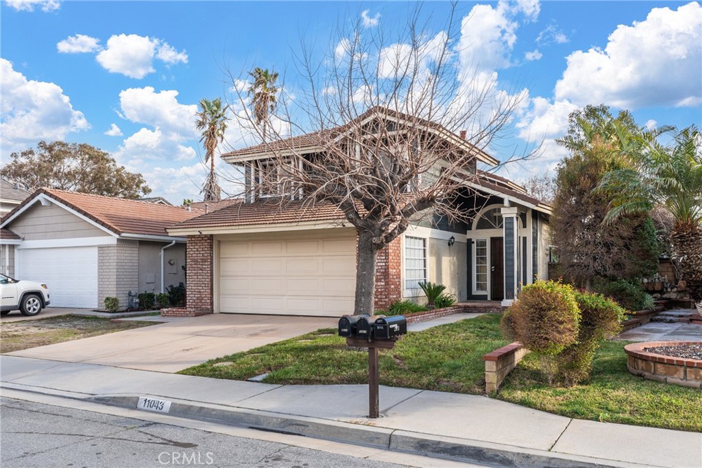 11043 Malone Street Property Photo 2