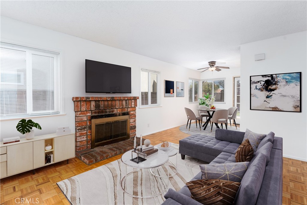 11043 Malone Street Property Photo 3