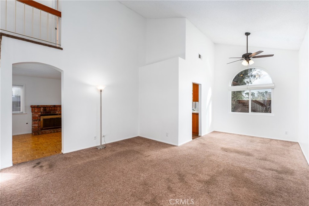 11043 Malone Street Property Photo 8
