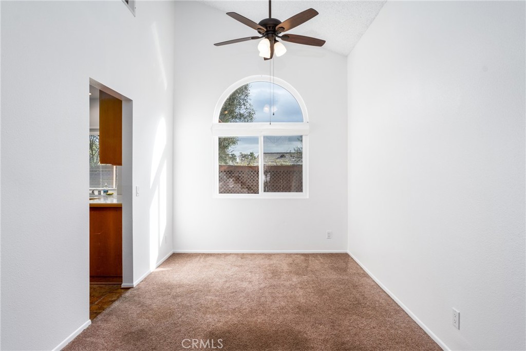 11043 Malone Street Property Photo 10