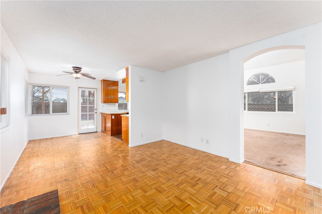 11043 Malone Street Property Photo 12