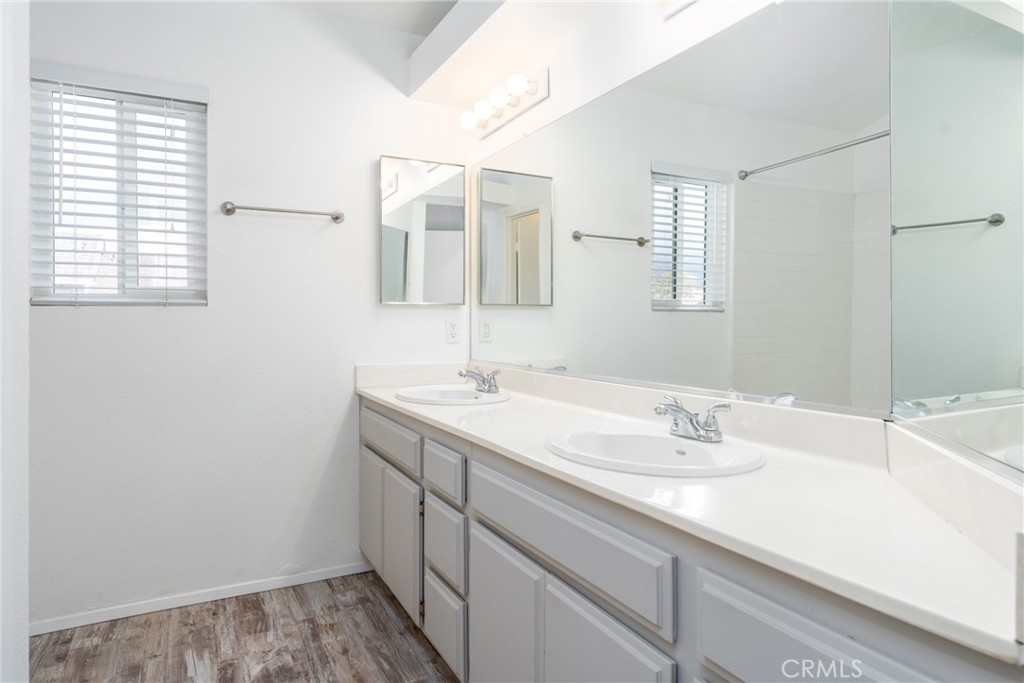 11043 Malone Street Property Photo 22