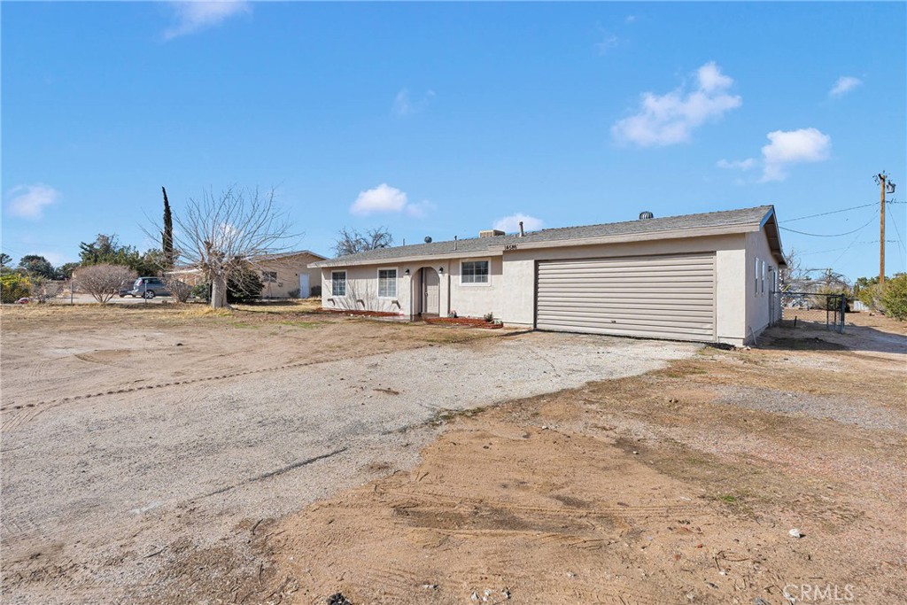 14586 Orange Street Property Photo 3