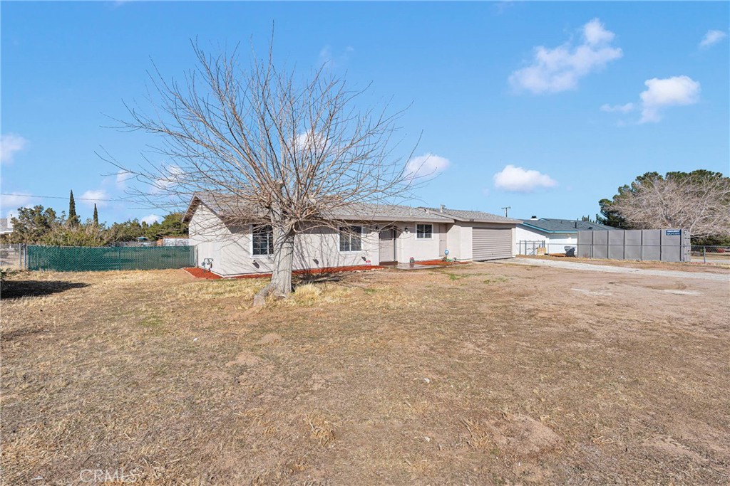14586 Orange Street Property Photo 4