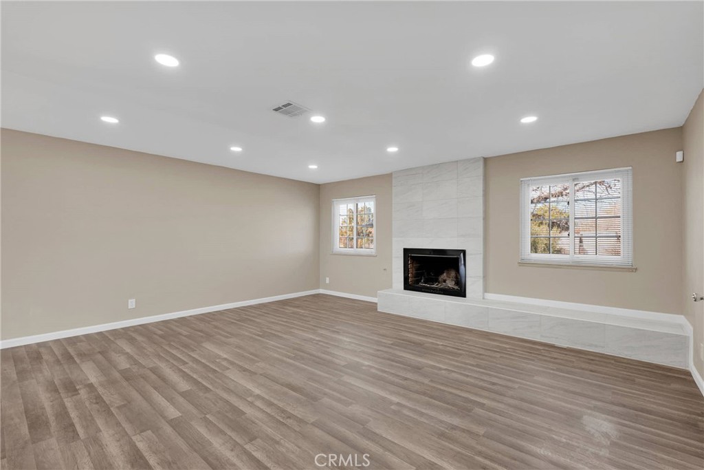 14586 Orange Street Property Photo 9