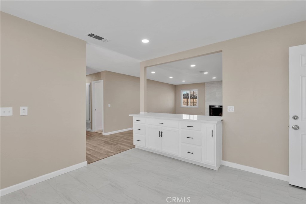 14586 Orange Street Property Photo 13