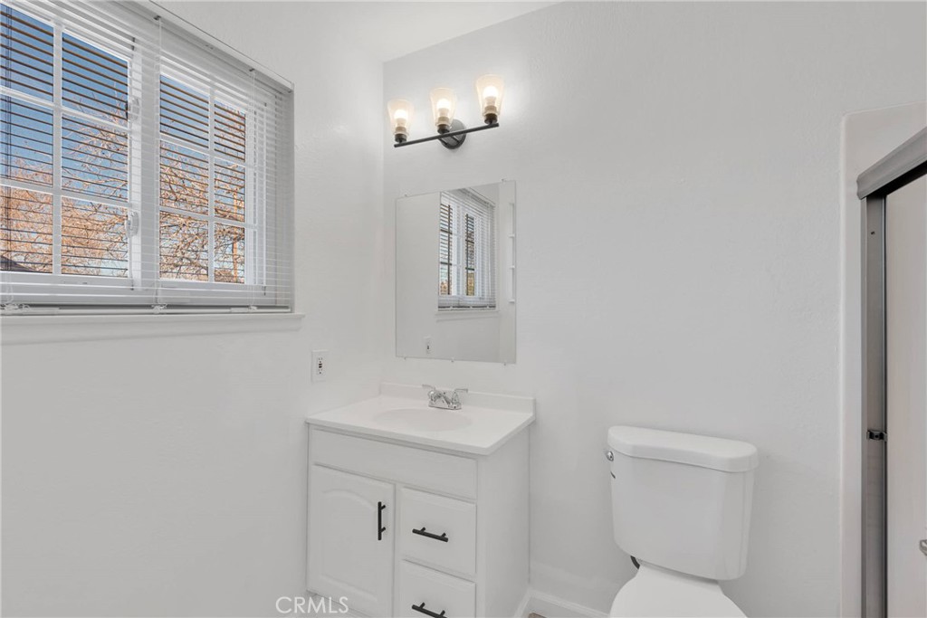 14586 Orange Street Property Photo 22