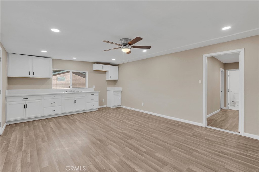 14586 Orange Street Property Photo 25