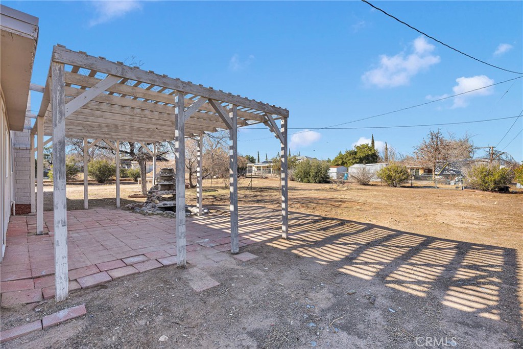 14586 Orange Street Property Photo 36