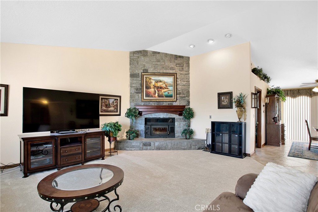 9275 Rattlesnake Road Property Photo 13