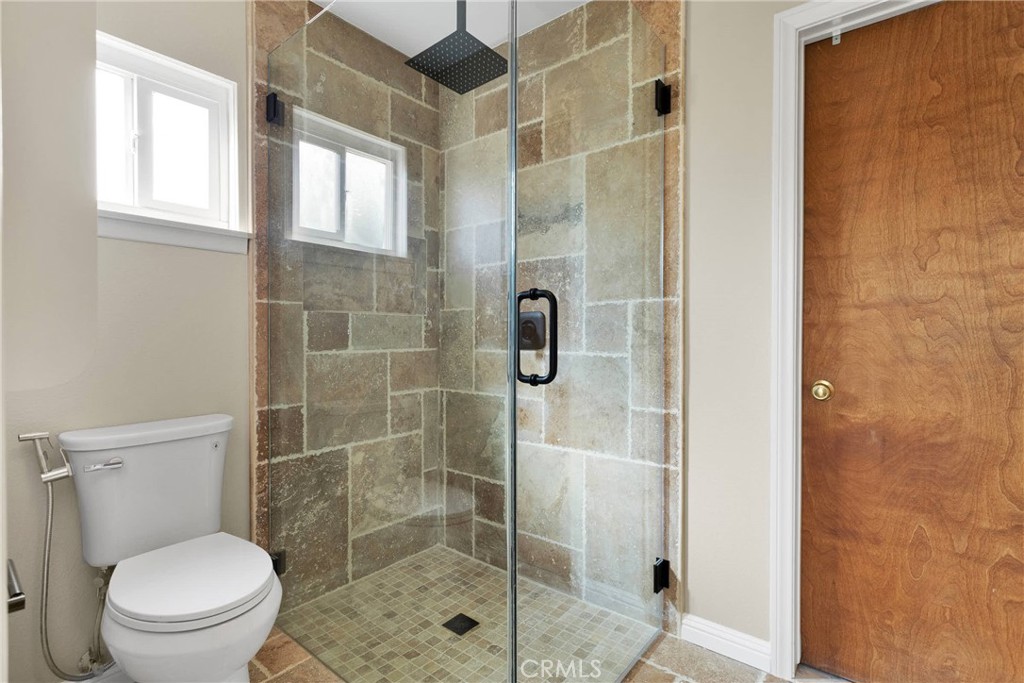 9275 Rattlesnake Road Property Photo 35