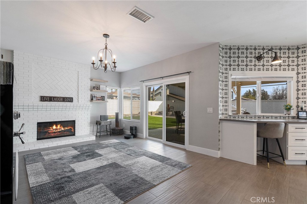 14201 Ross Court Property Photo 4