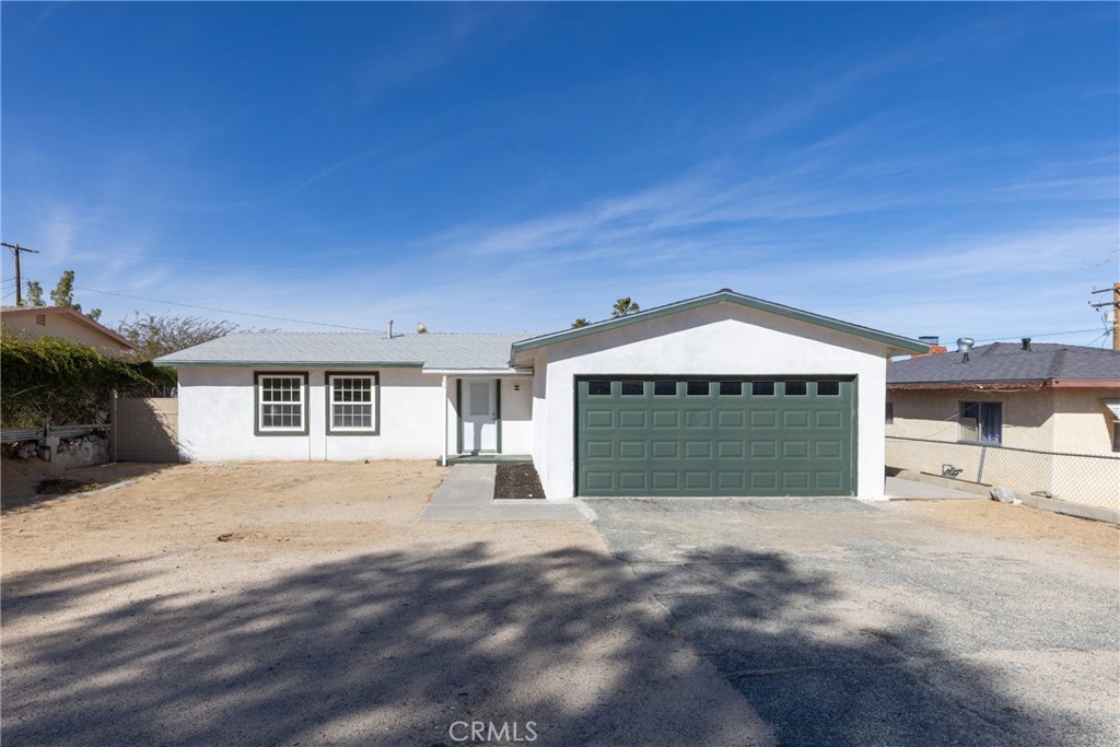 61504 Sunburst Drive Property Photo 1
