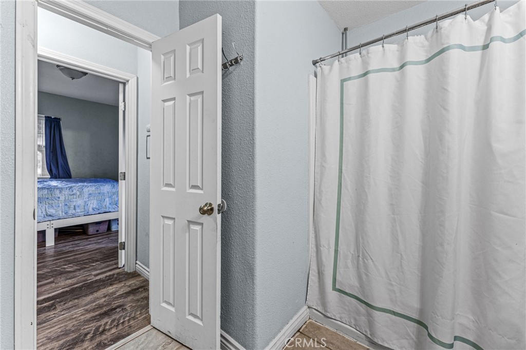 256 E 9th Street Property Photo 14