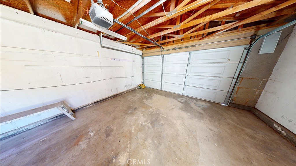 736 W Virginia Street Property Photo 4
