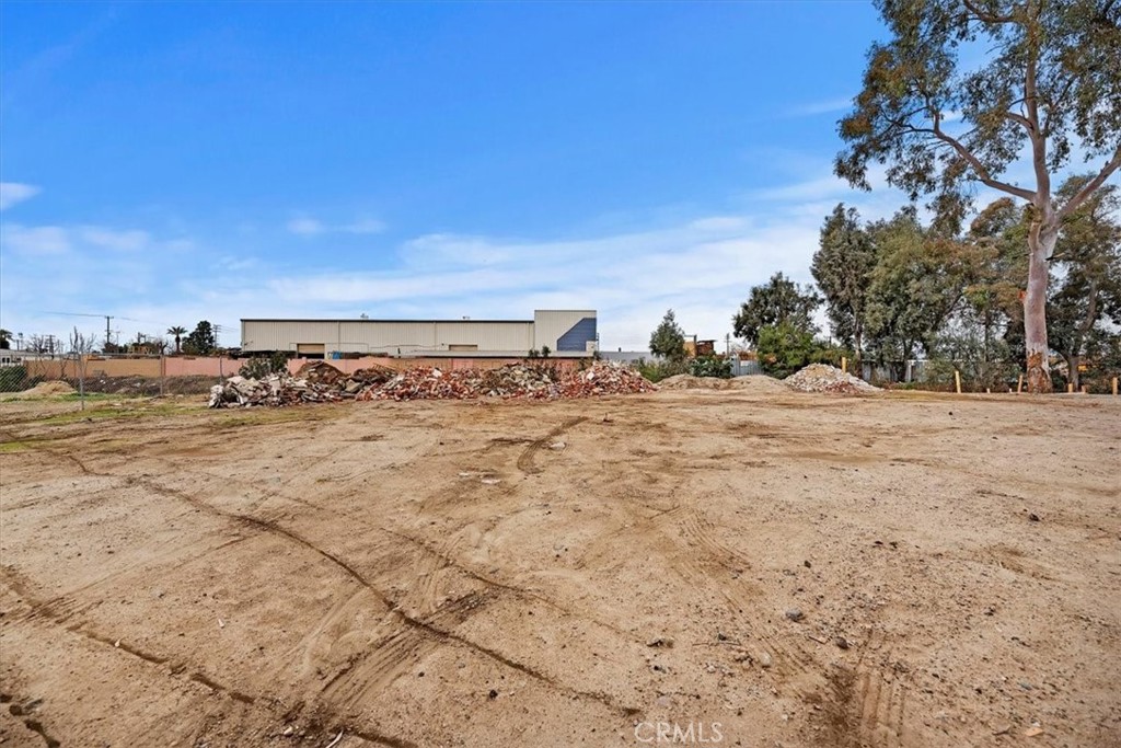 314 S Mayfield Avenue Property Photo 13