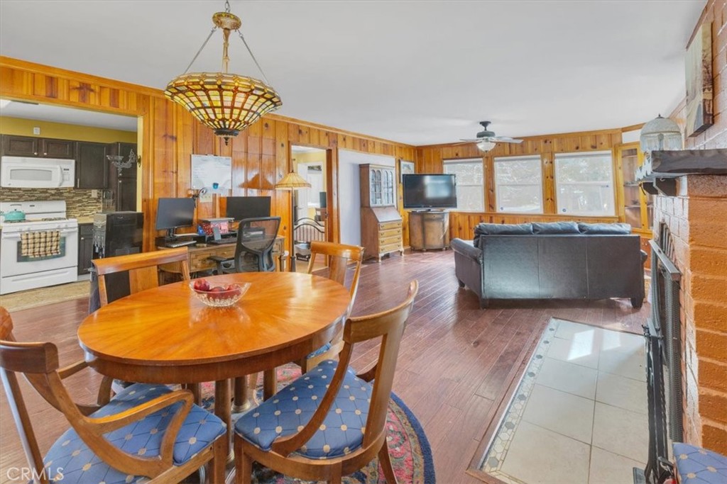 674 Rocky Loop Property Photo 9