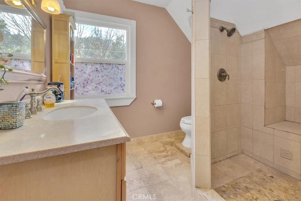 674 Rocky Loop Property Photo 14