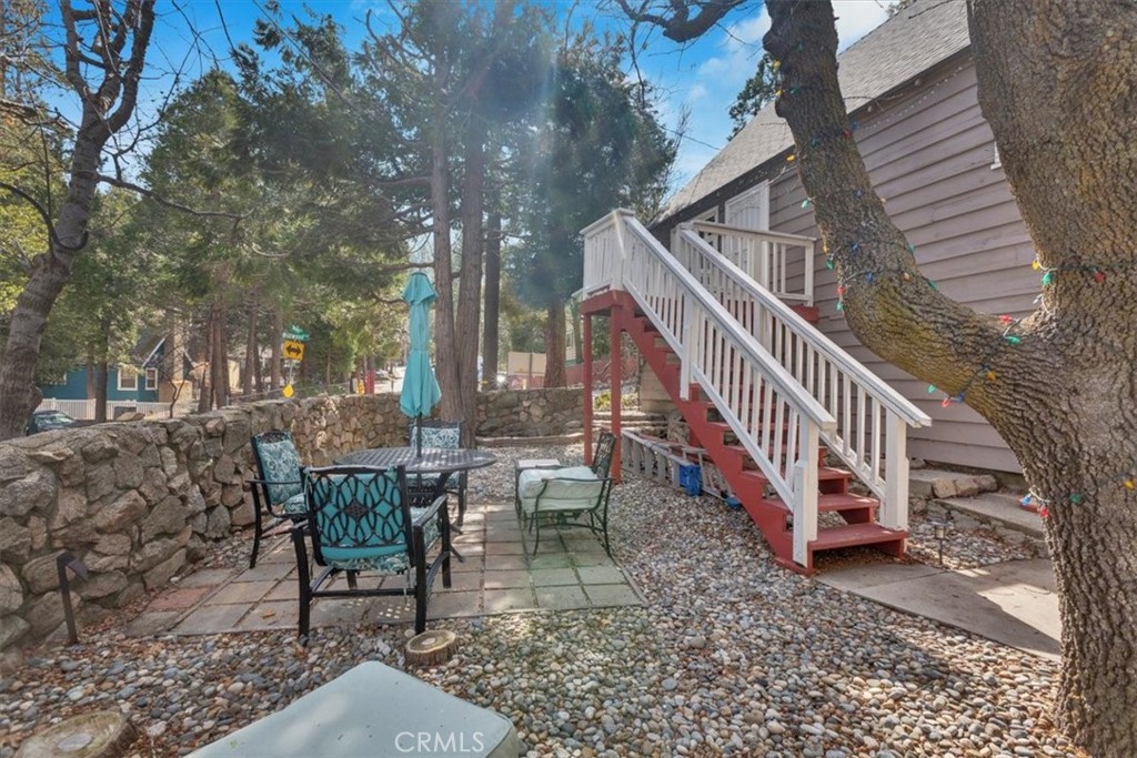674 Rocky Loop Property Photo 19