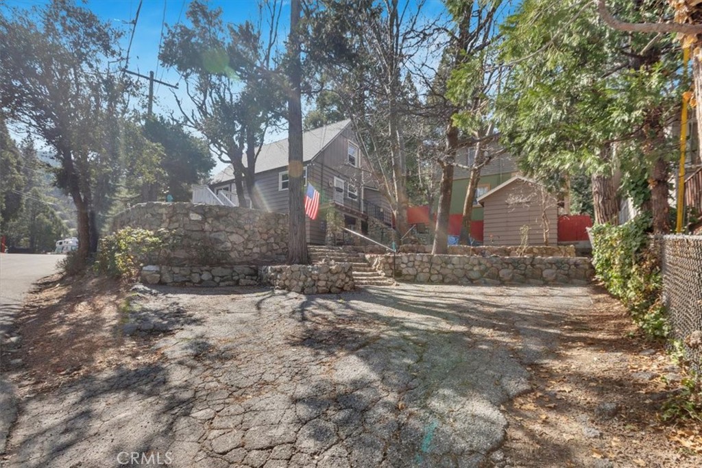 674 Rocky Loop Property Photo 27