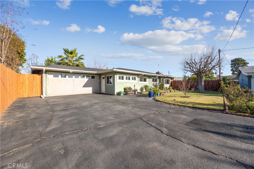 4908 Agnes Avenue Property Photo