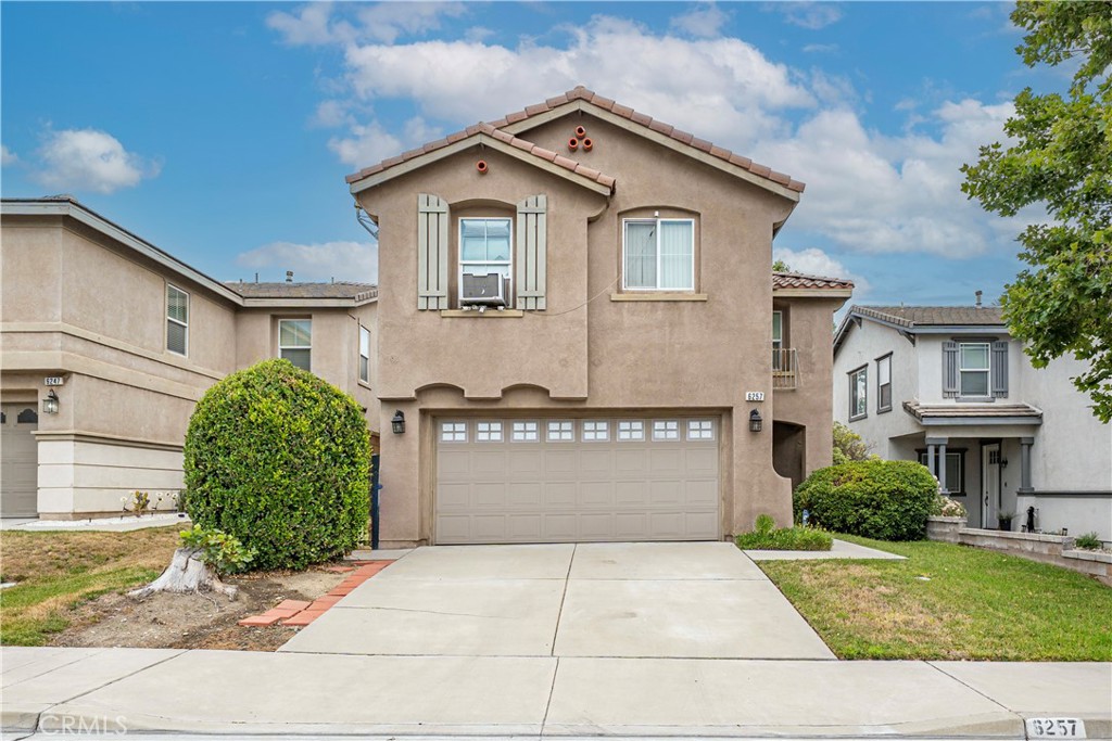 6257 Long Cove Drive Property Photo 1
