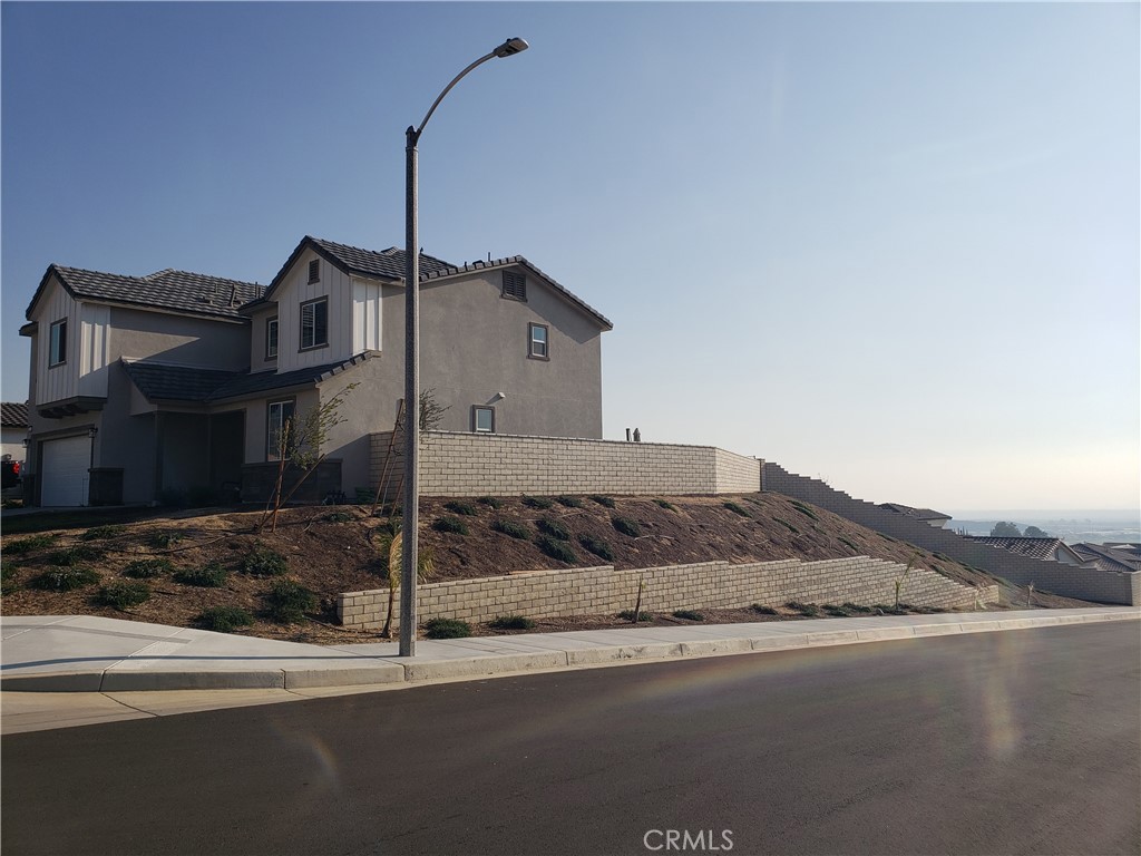 3401 E Ketring Court Property Photo 3
