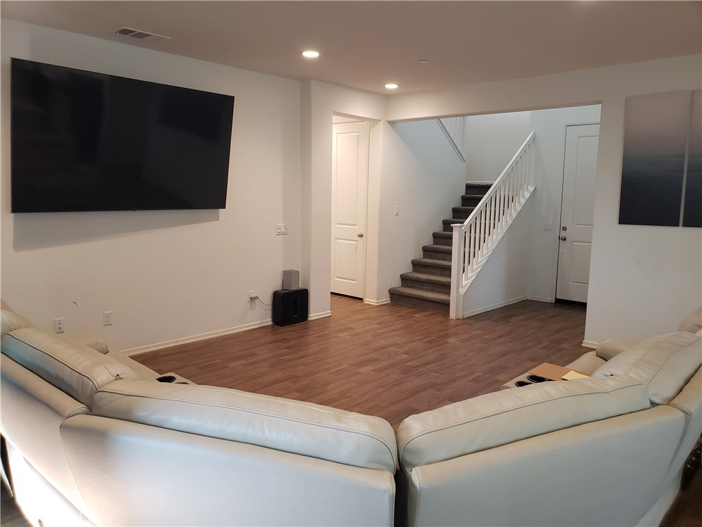 3401 E Ketring Court Property Photo 6