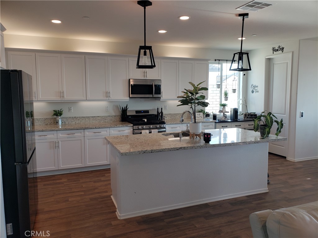 3401 E Ketring Court Property Photo 13