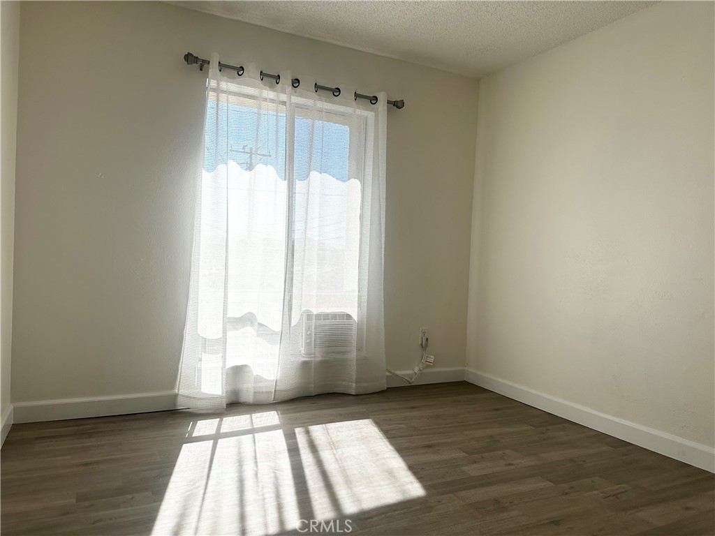 25180 5th Street 215 Property Photo 8