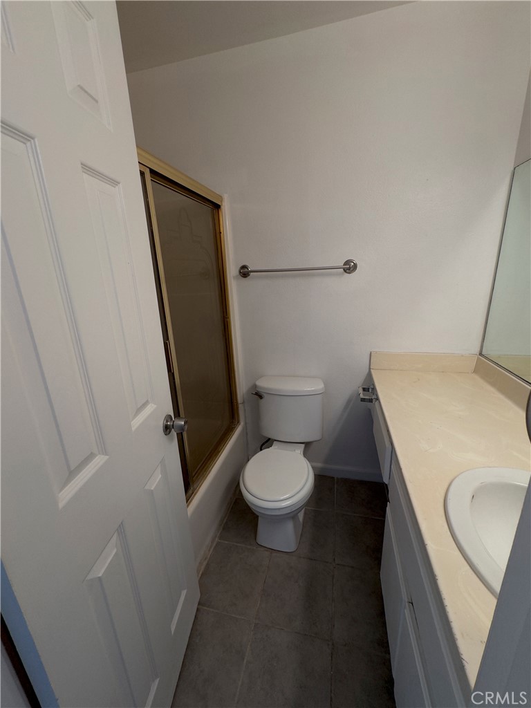 25180 5th Street 215 Property Photo 9